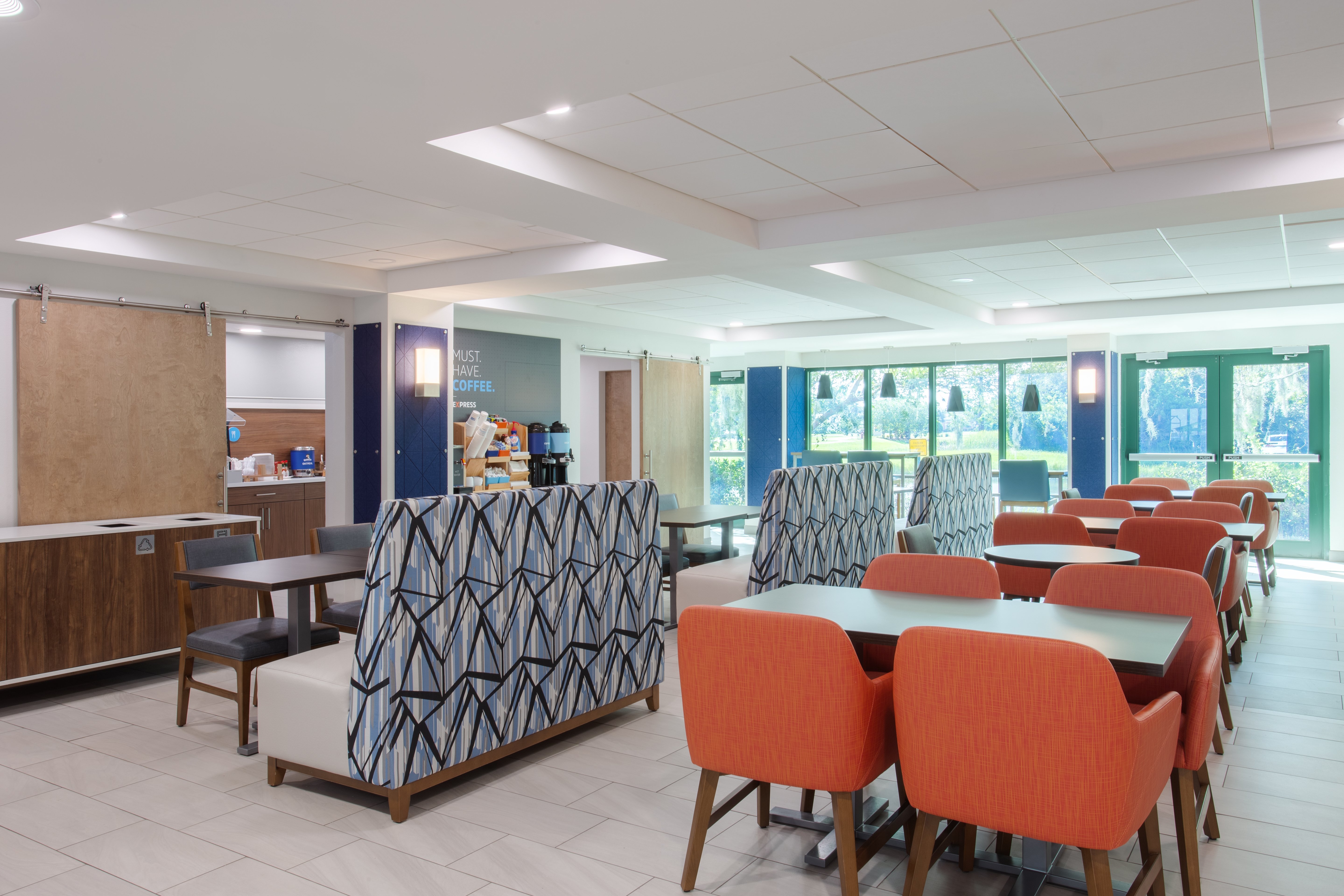 Holiday Inn Express & Suites Bradenton East-Lakewood Ranch 36/50