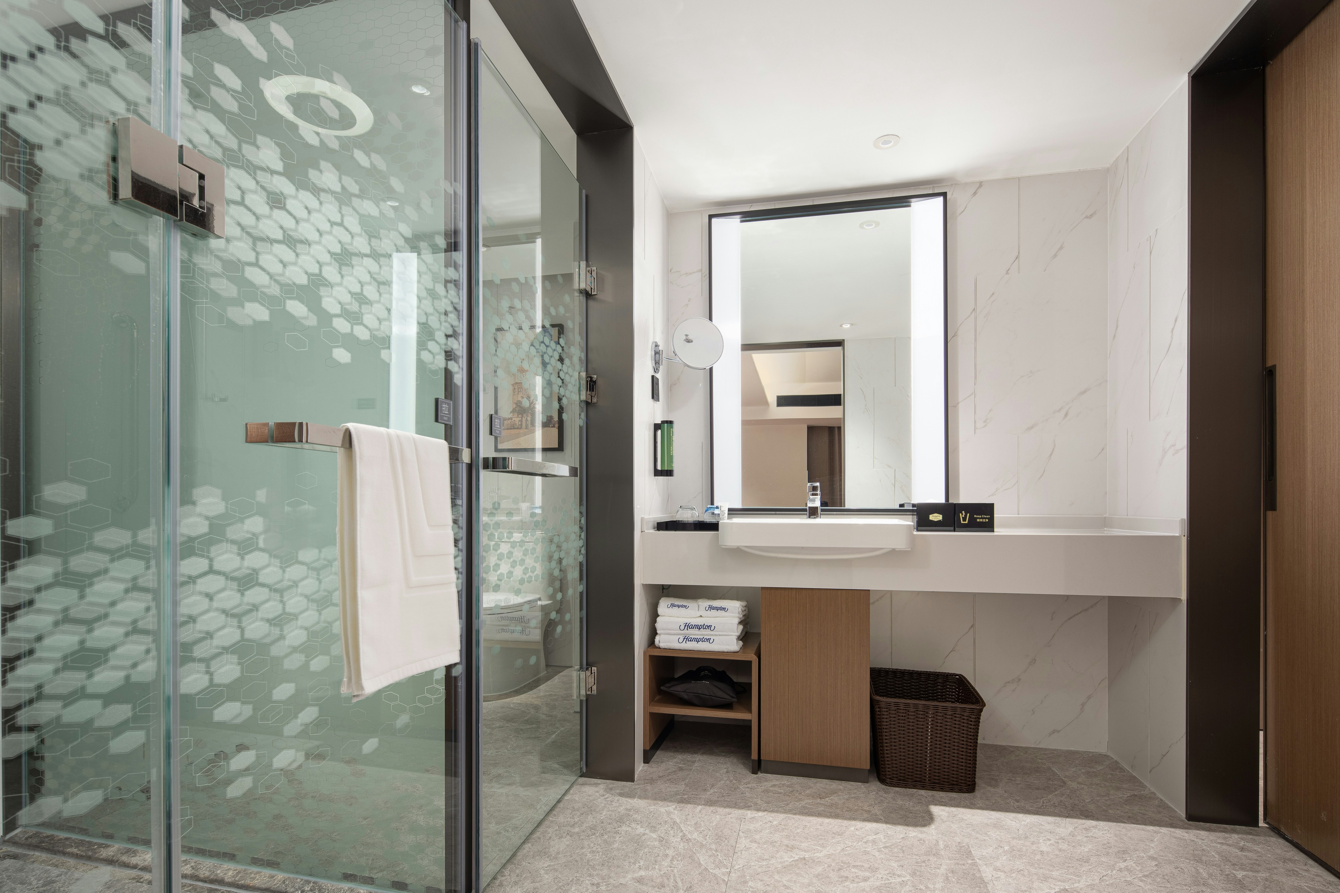 Hampton by Hilton Haikou East Railway Station 39/40