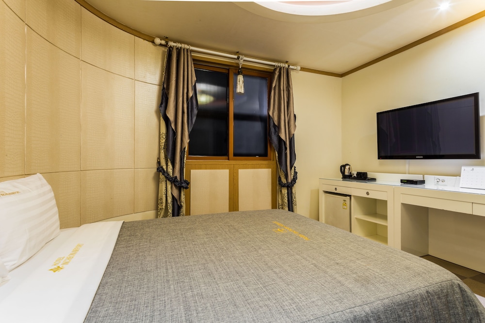 Incheon Airport Hotel 24/43