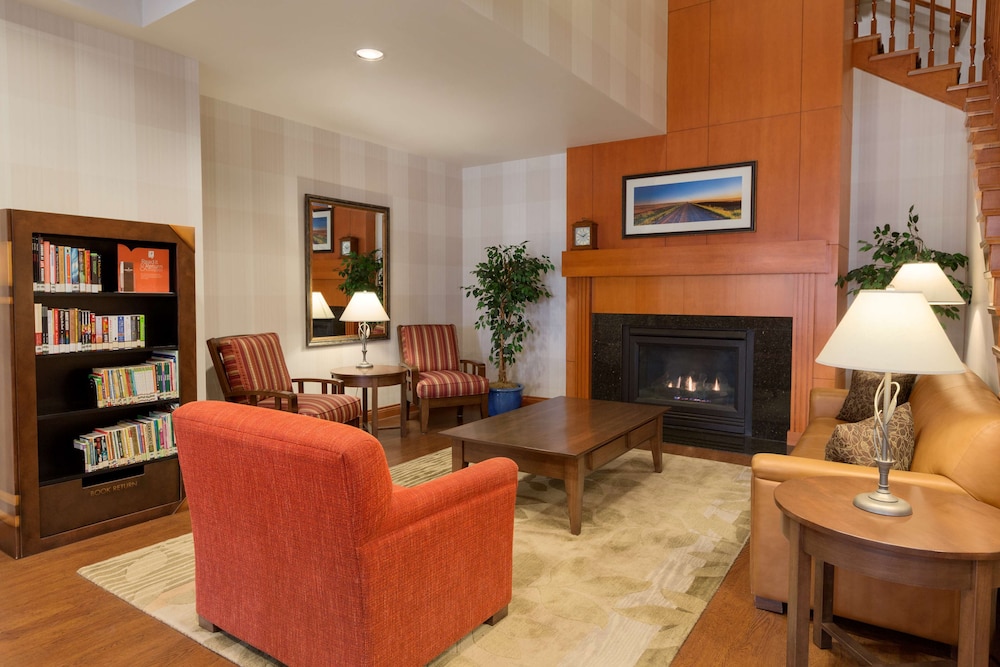 Country Inn & Suites by Radisson, Calgary-Northeast 27/35