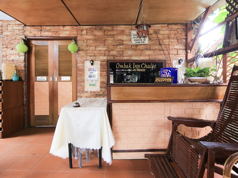 Lobby at Hotel O Ombak Inn Chalet, PANGKOR
