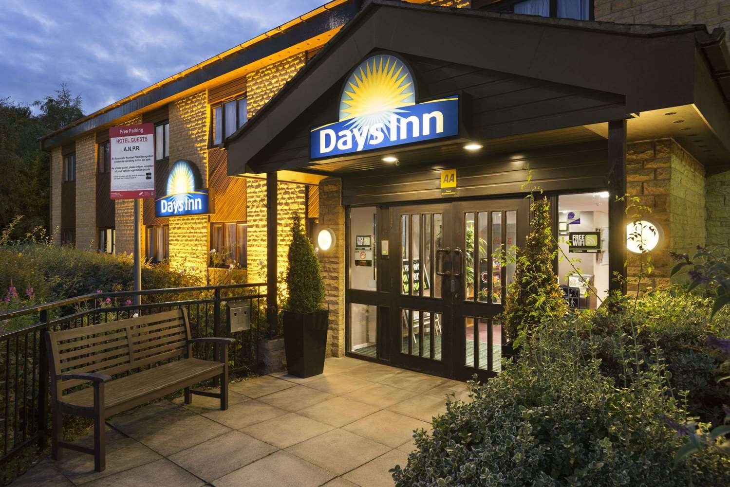 Days Inn by Wyndham Bradford M62 1/10