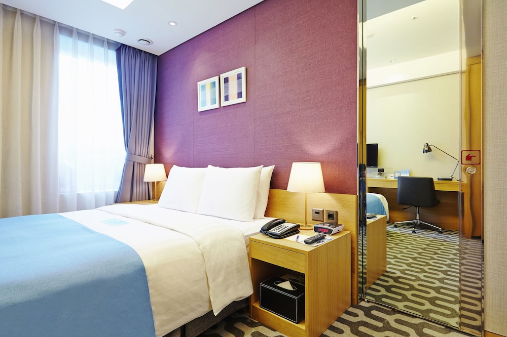 Days Hotel by Wyndham Seoul Myeongdong 22/56