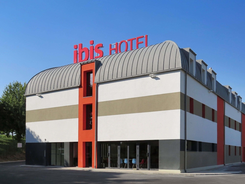 Ibis Soissons 6/60