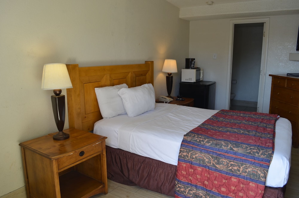 American Executive Inn 15/58