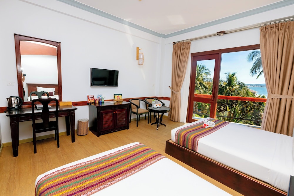 Deluxe, Double Bed, Sea View, Ca Ty Mui Ne Resort 6/7