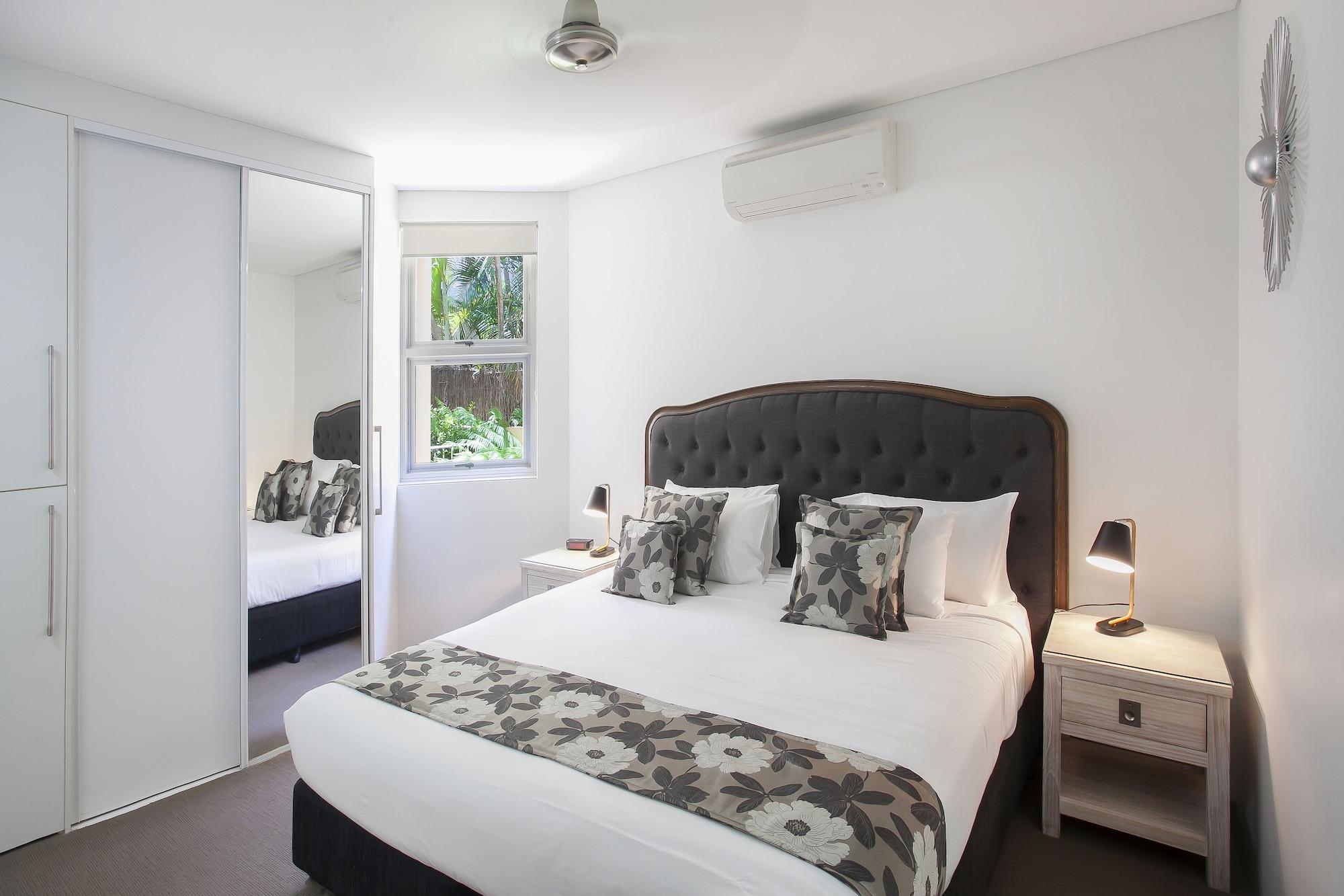 1 Bedroom, Deluxe, Apartment, Beach Front, Pool View