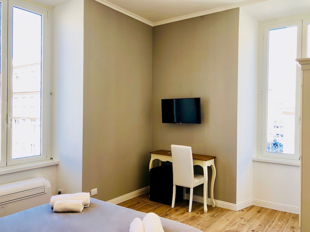 Audrey's Roman Holidays Suites&Rooms 44/54