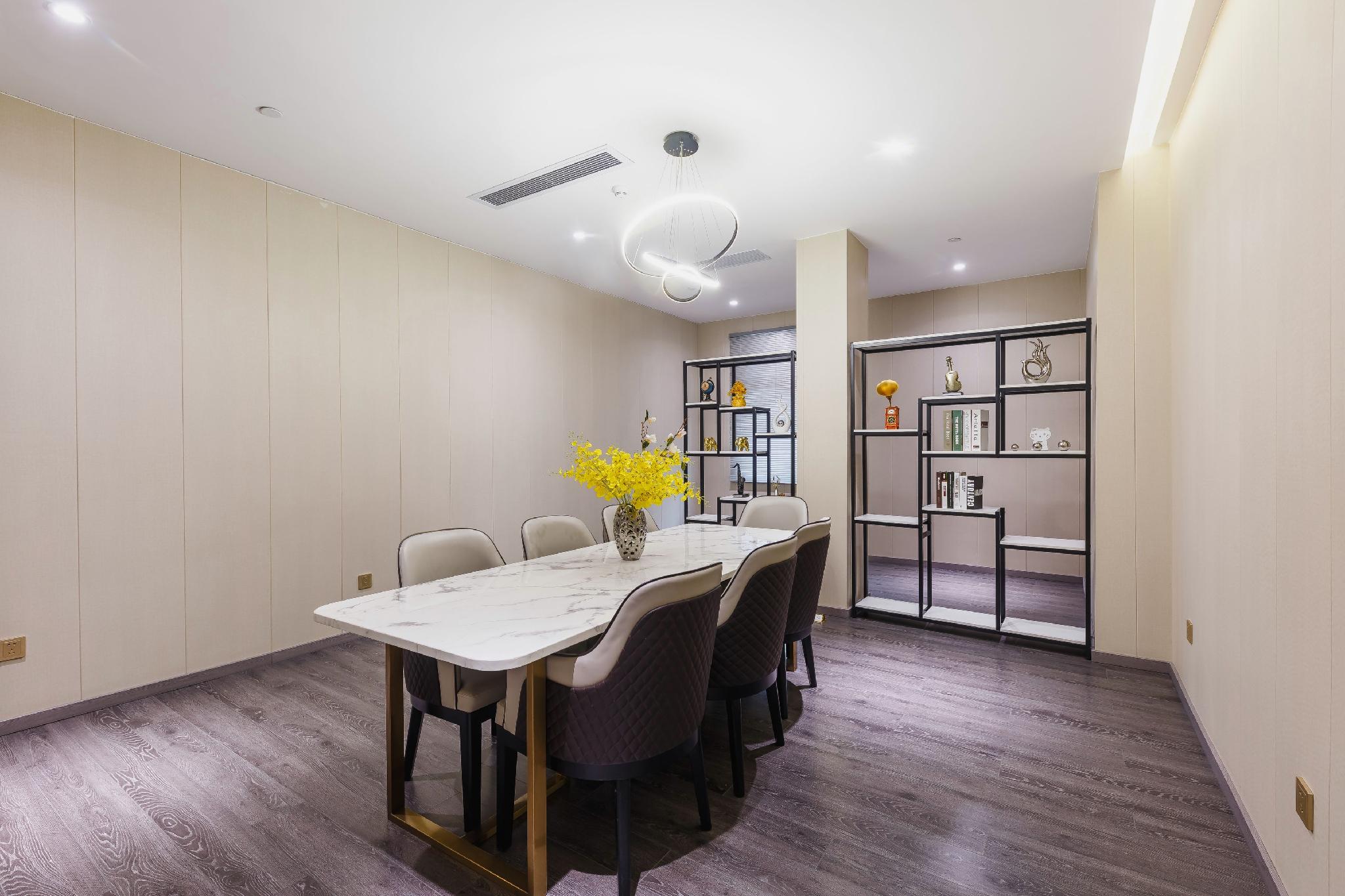 Vienna Hotel (Guangzhou Shiling Leather City) 47/58
