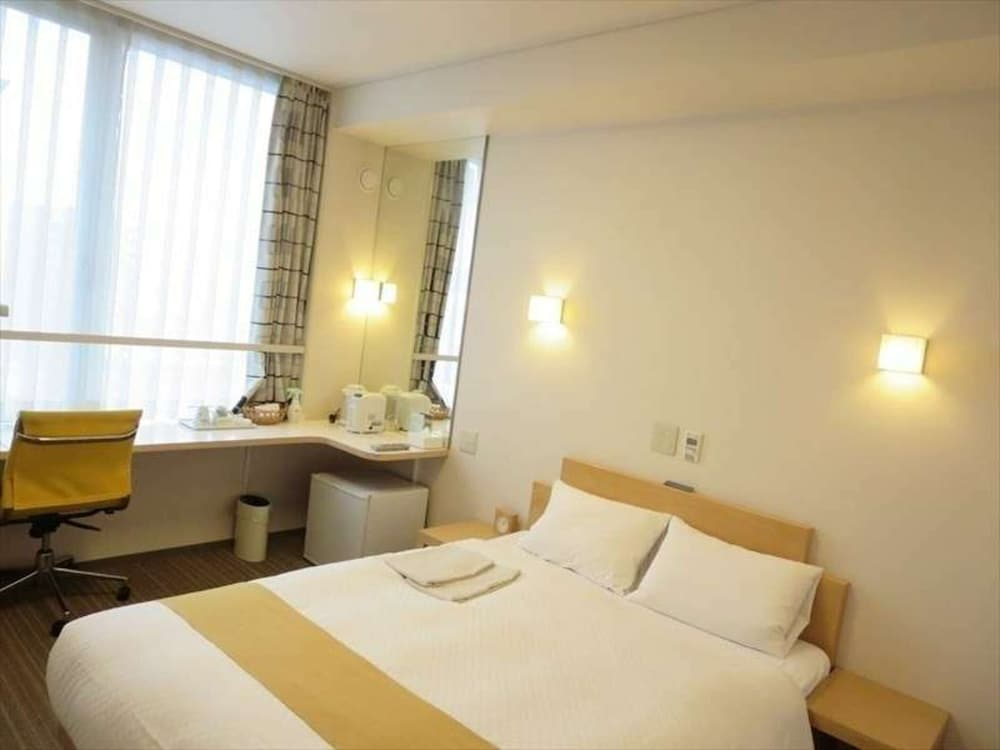 ROOM, SEMI DOUBLE BED, SMOKING