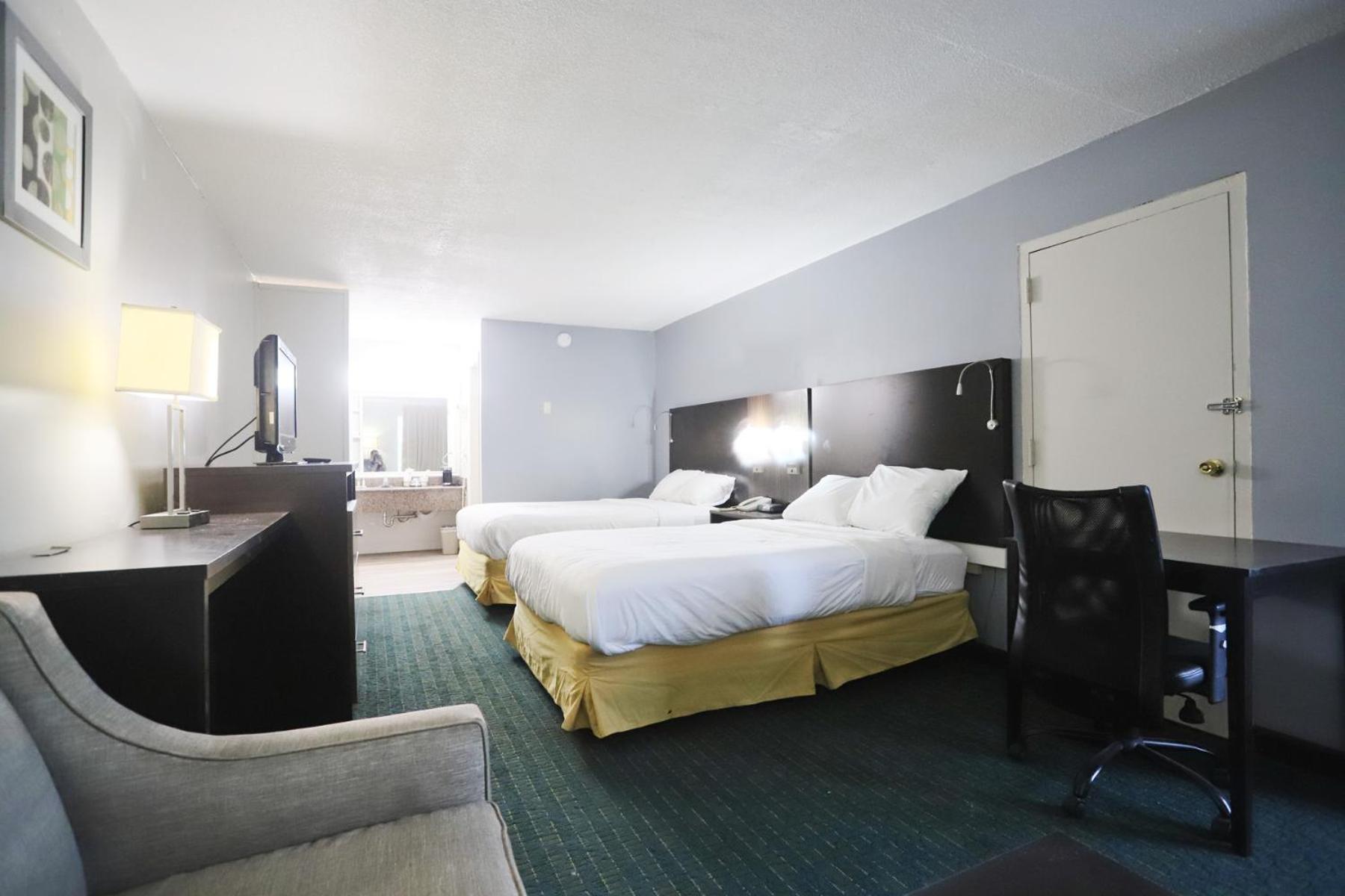 Greenville Inn and Suites 12/25