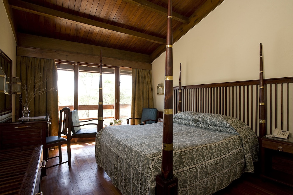 Seronera Wildlife Lodge 12/40