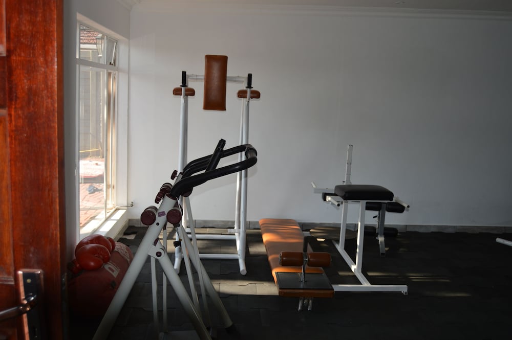 Airport Gardens Boutique Hotel 39/68
