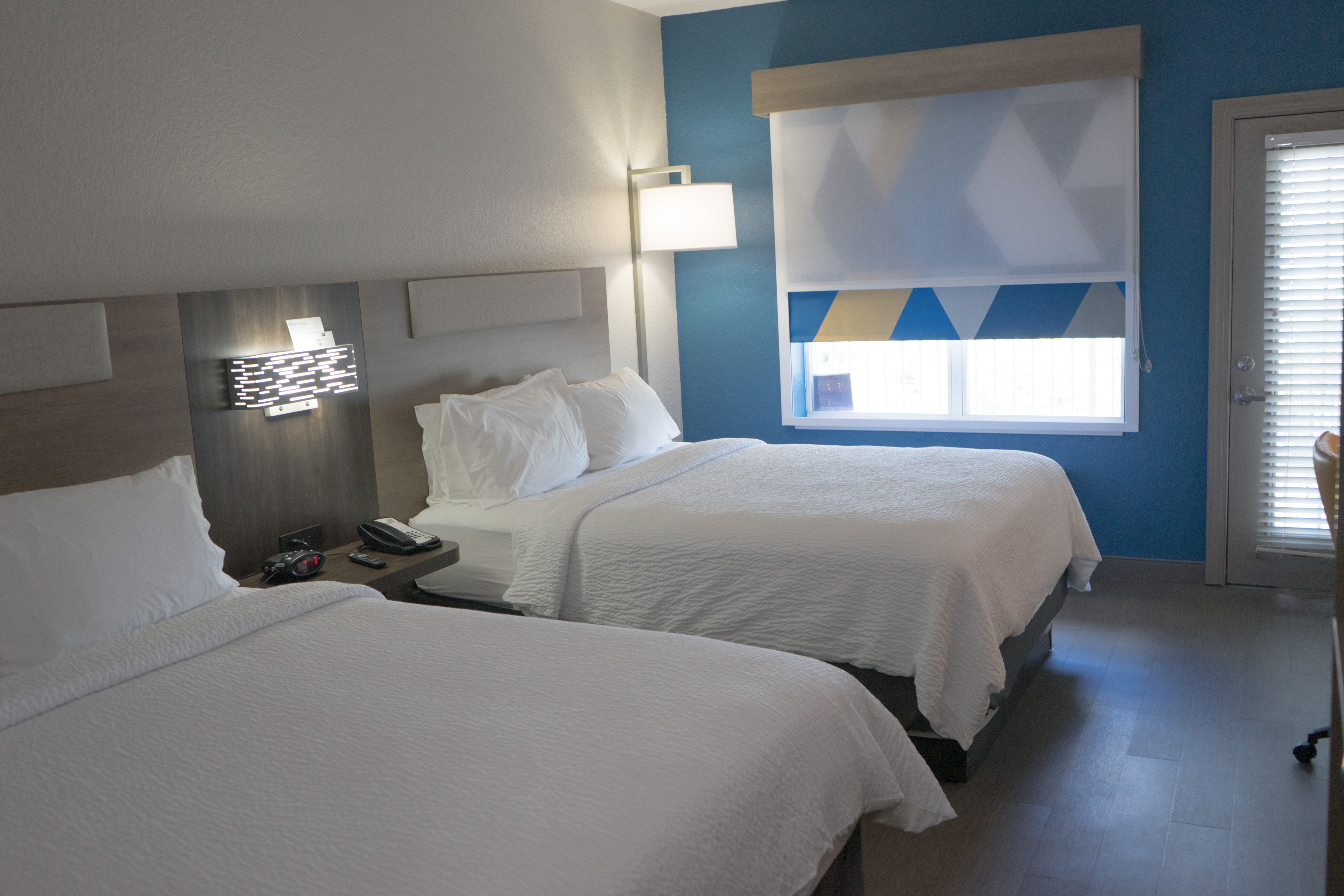 Holiday Inn Express Hotel And Suites Lakeland North I 4 14/46