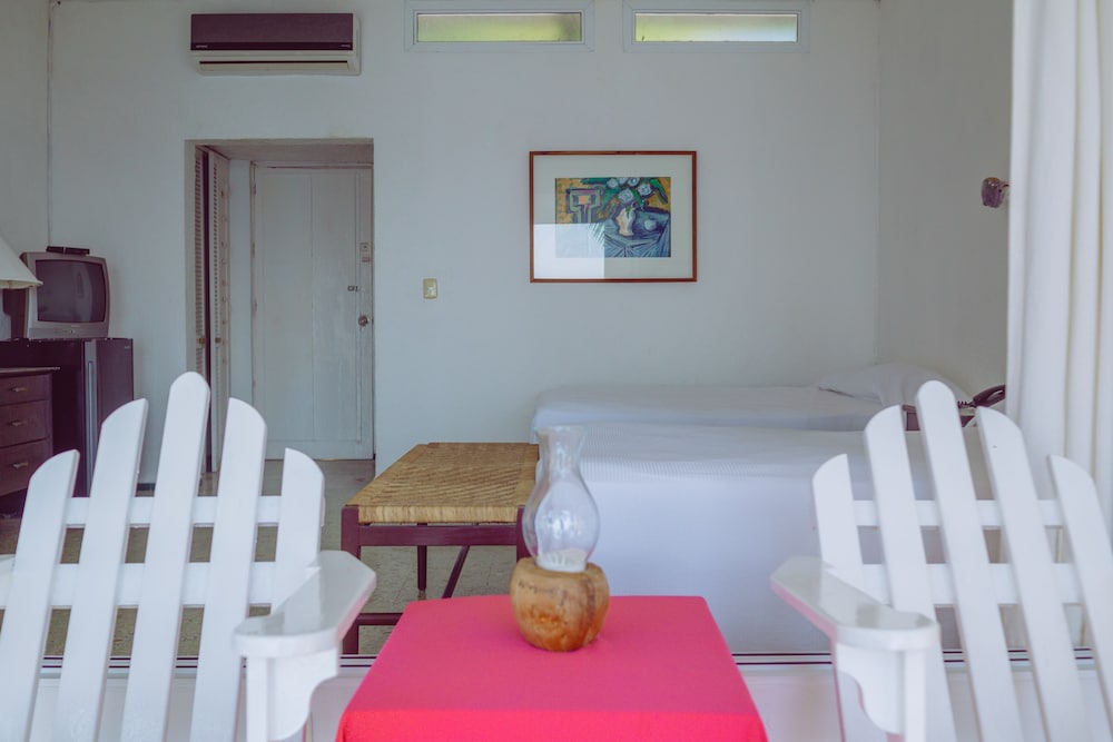 Los Flamingos Hotel 10/47