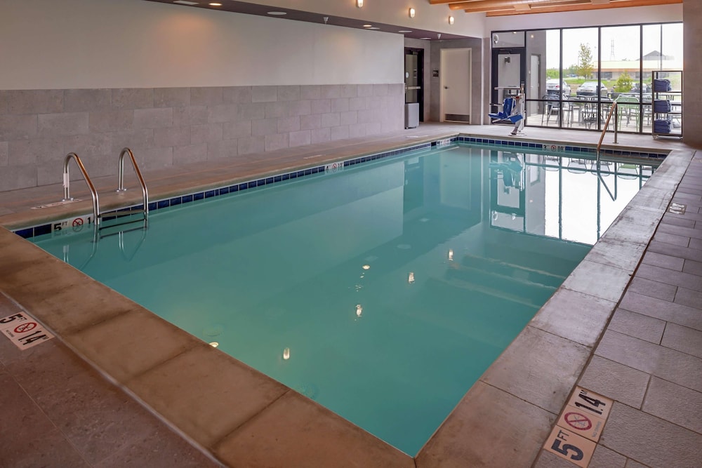 Home2 Suites By Hilton Merrillville 28/57