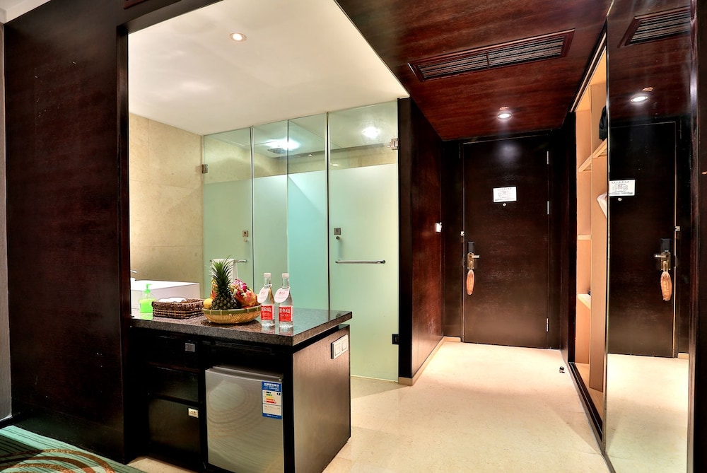 Kasion K Hotel 48/50