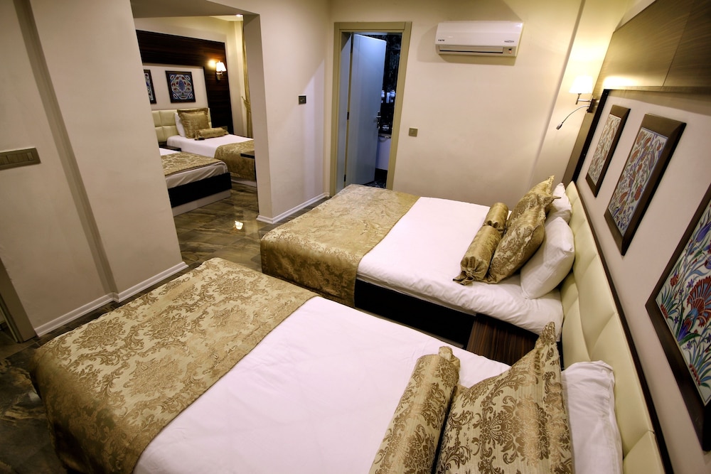 Venus Suite Hotel 24/50