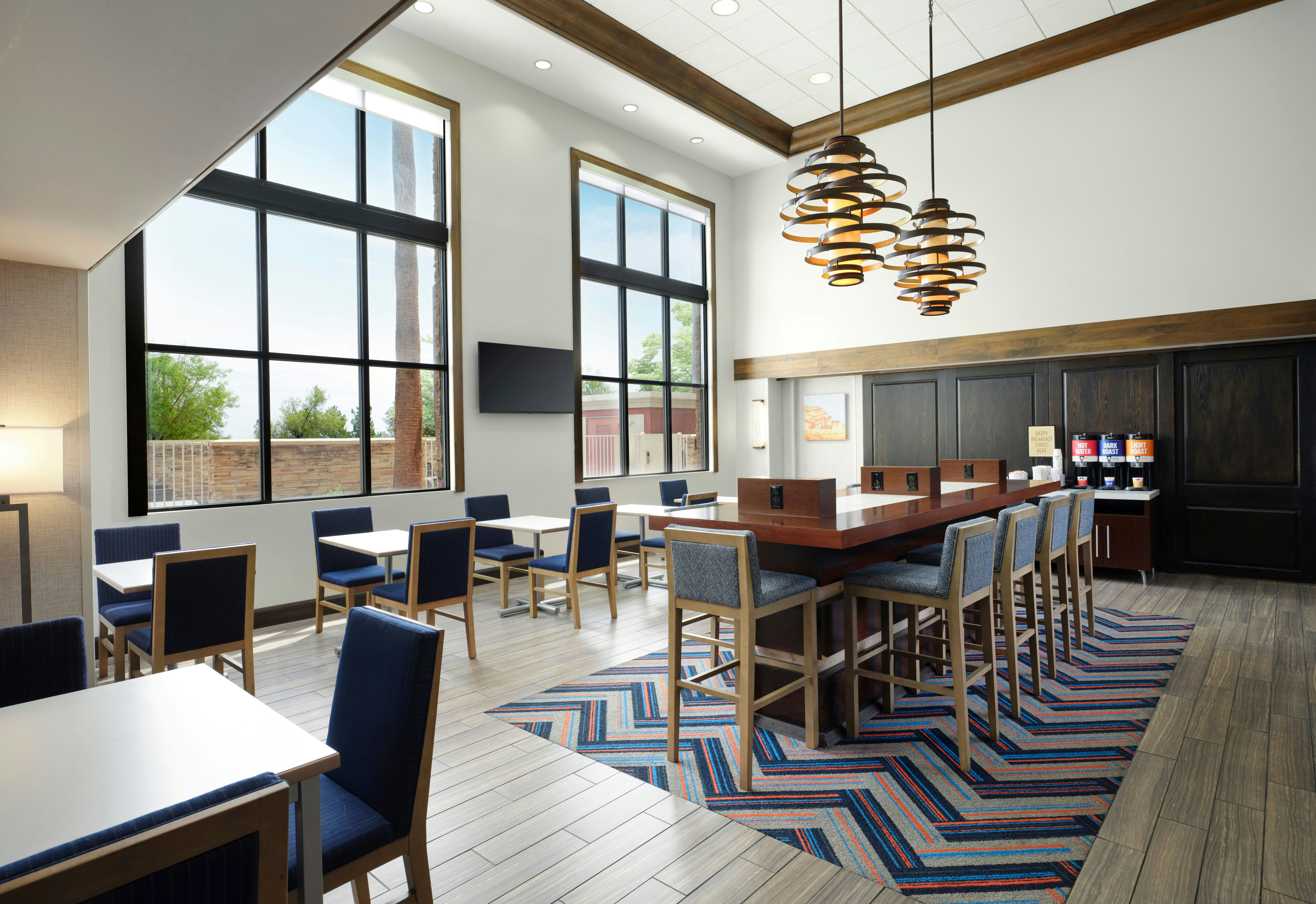 Hampton Inn And Suites Las Vegas Red Rock Summerlin 24/41