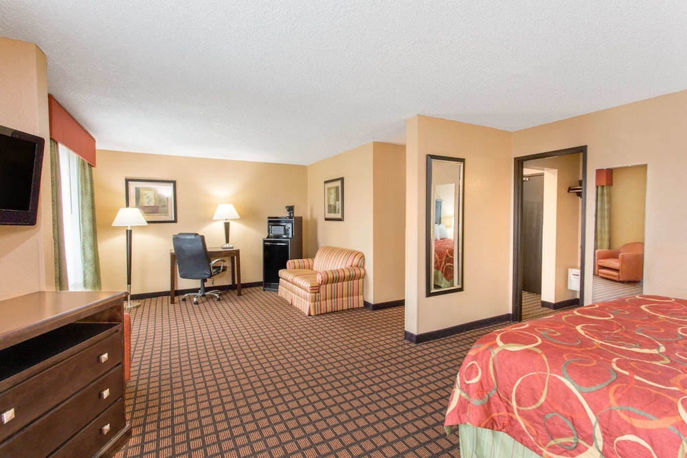 Quality Inn Texarkana Arkansas 30/35