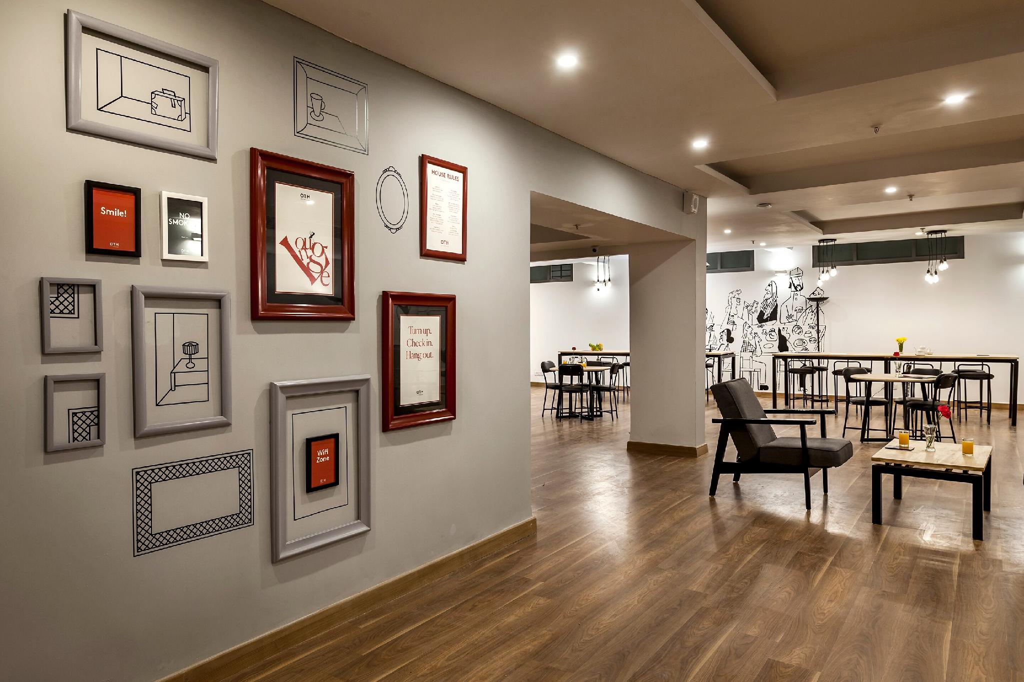 Super Townhouse Divya Palace 57/69