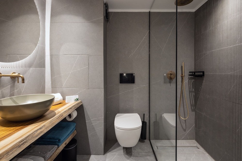 Room, Queen Bed, Private Deck، Akrotiri Beach - Adults Only 4/4