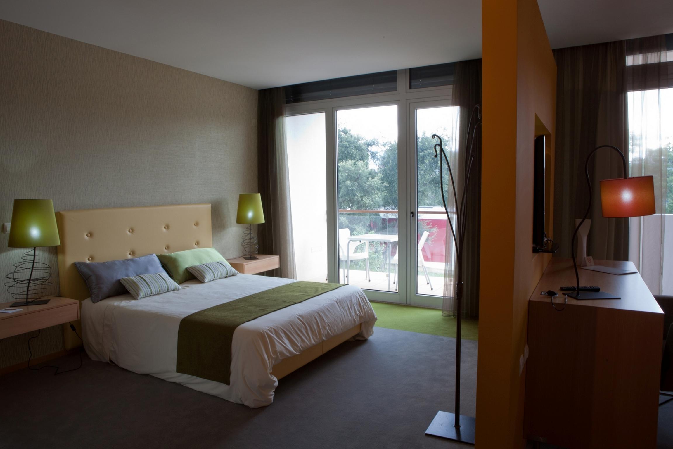 Premium, Suite