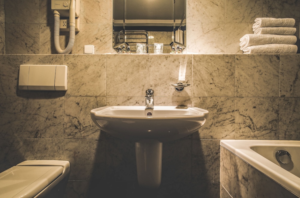 Esplanade Hotel Prague 58/64
