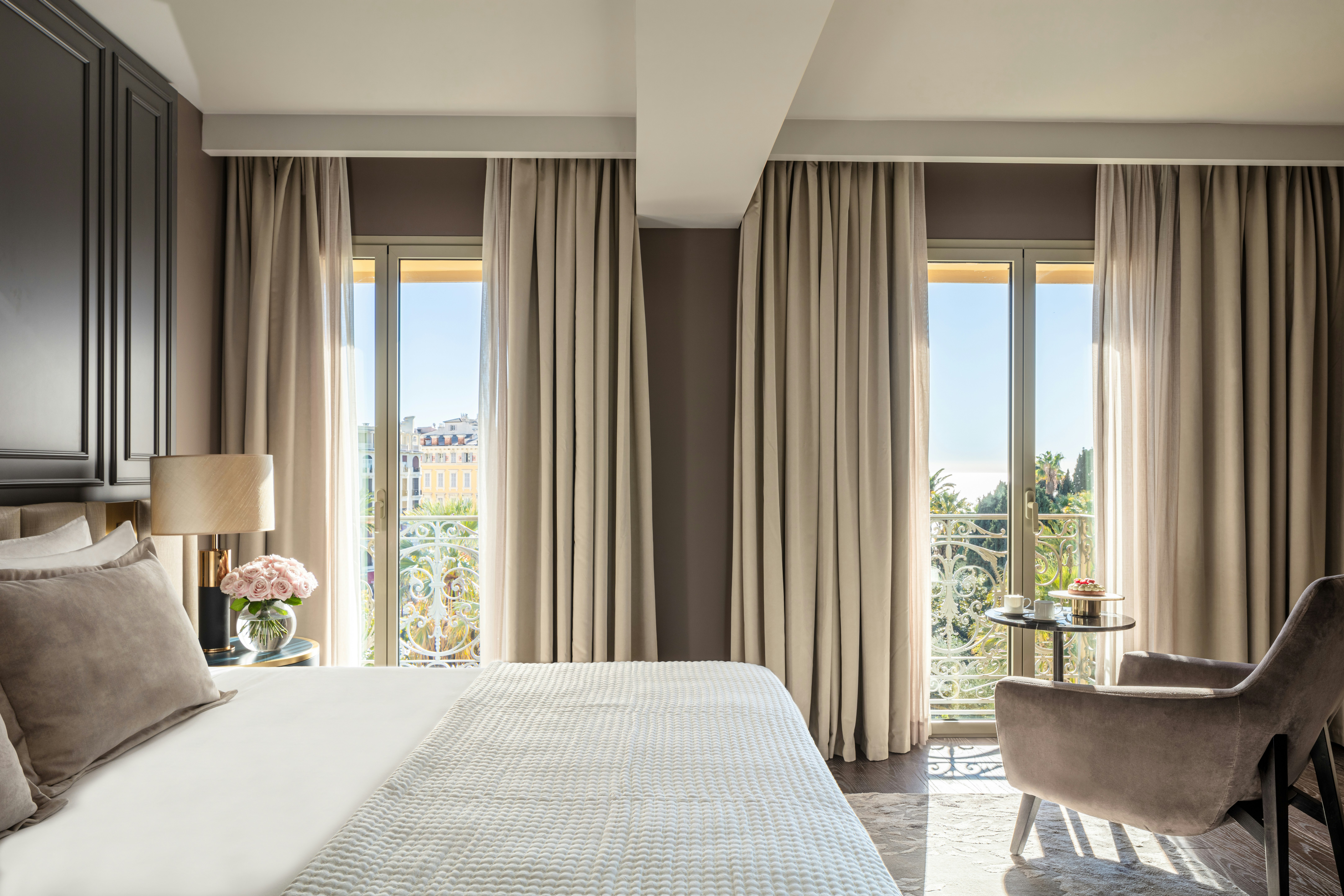 Junior Suite, Garden and Sea View, Balcony