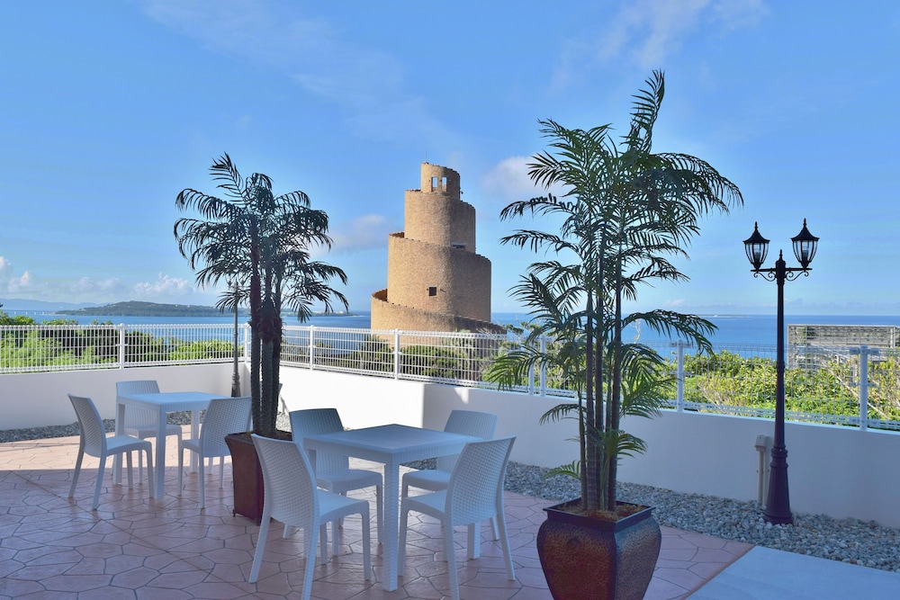 Wisteria Condominium Resort 34/50
