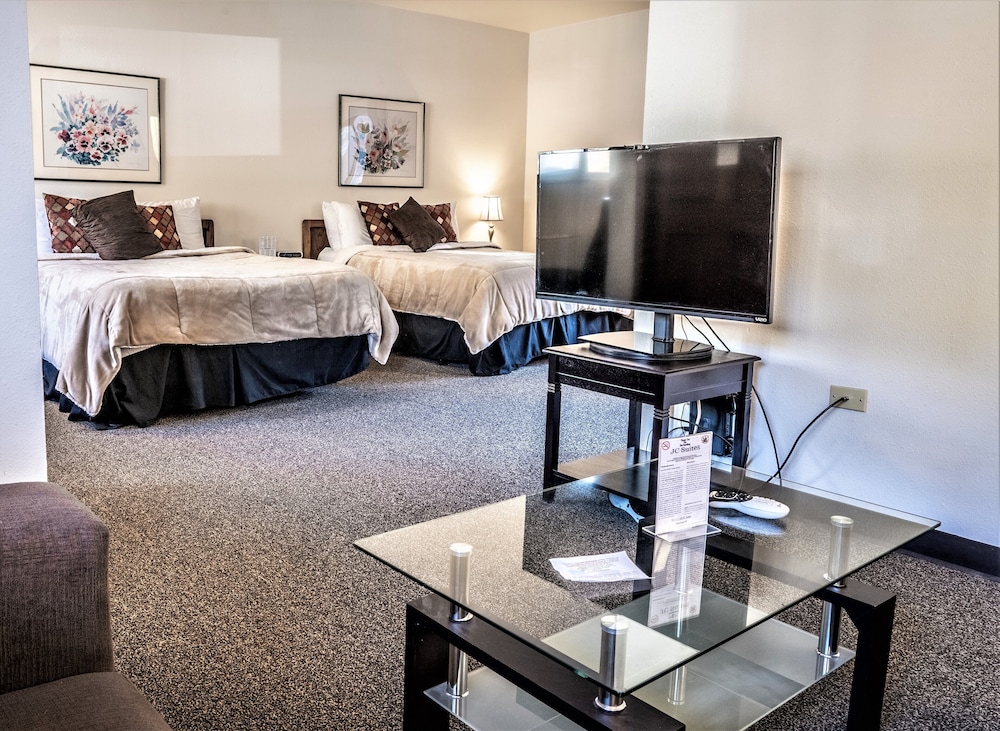 JC Suites 29/43