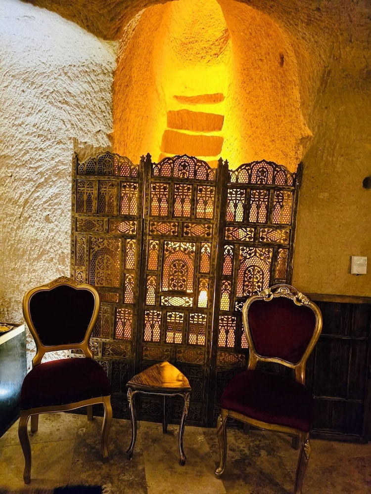 Patina Cappadocia 33/50