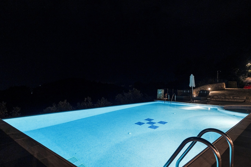 Skiathos Garden Cottages 29/49