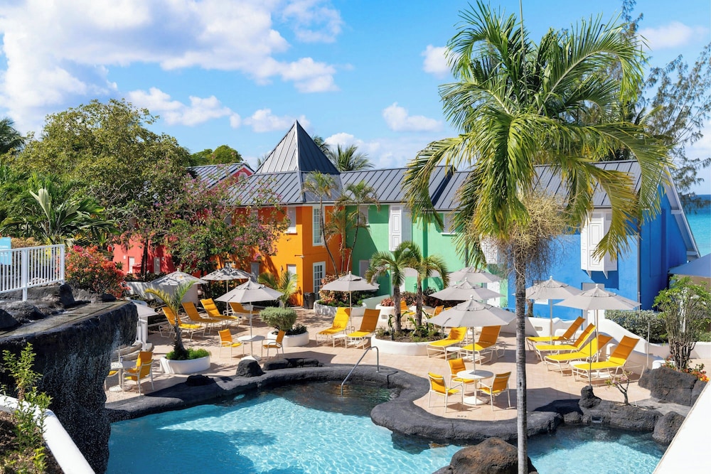Crystal Cove by Elegant Hotels - All-Inclusive 42/50