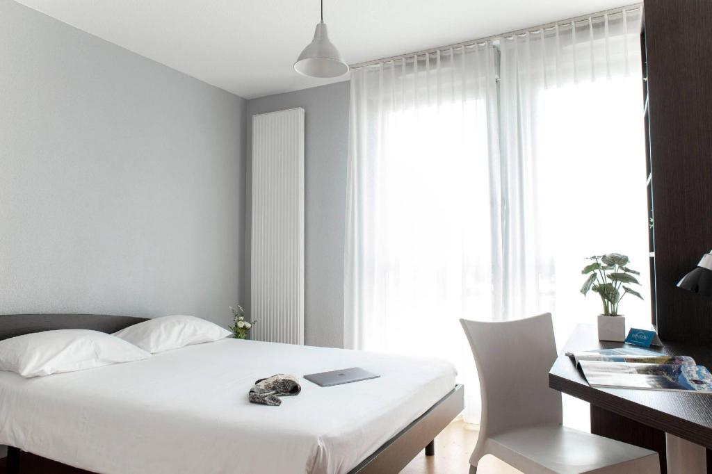 Upgrade, Plus, Double Bed