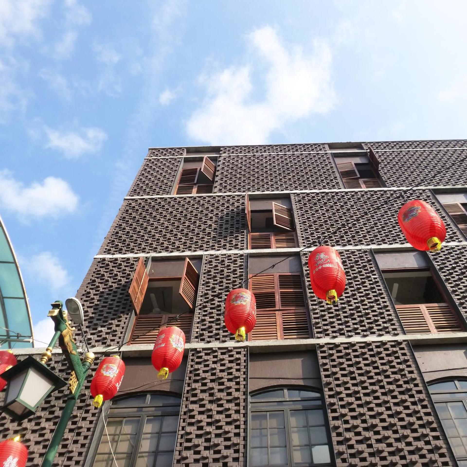 Lantern Hotel 1/50