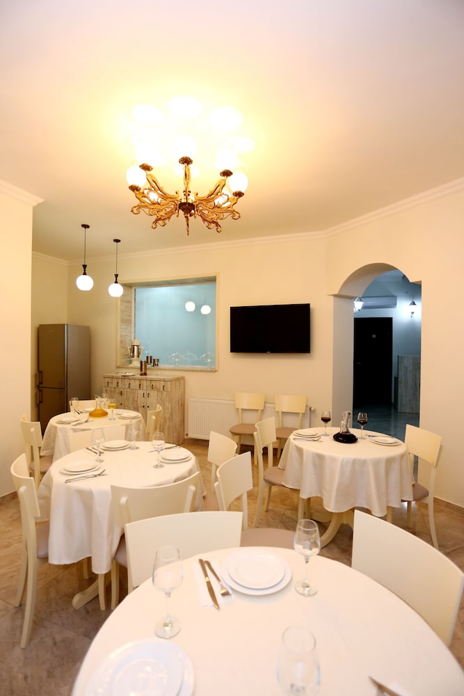 Hotel City Kutaisi 20/25