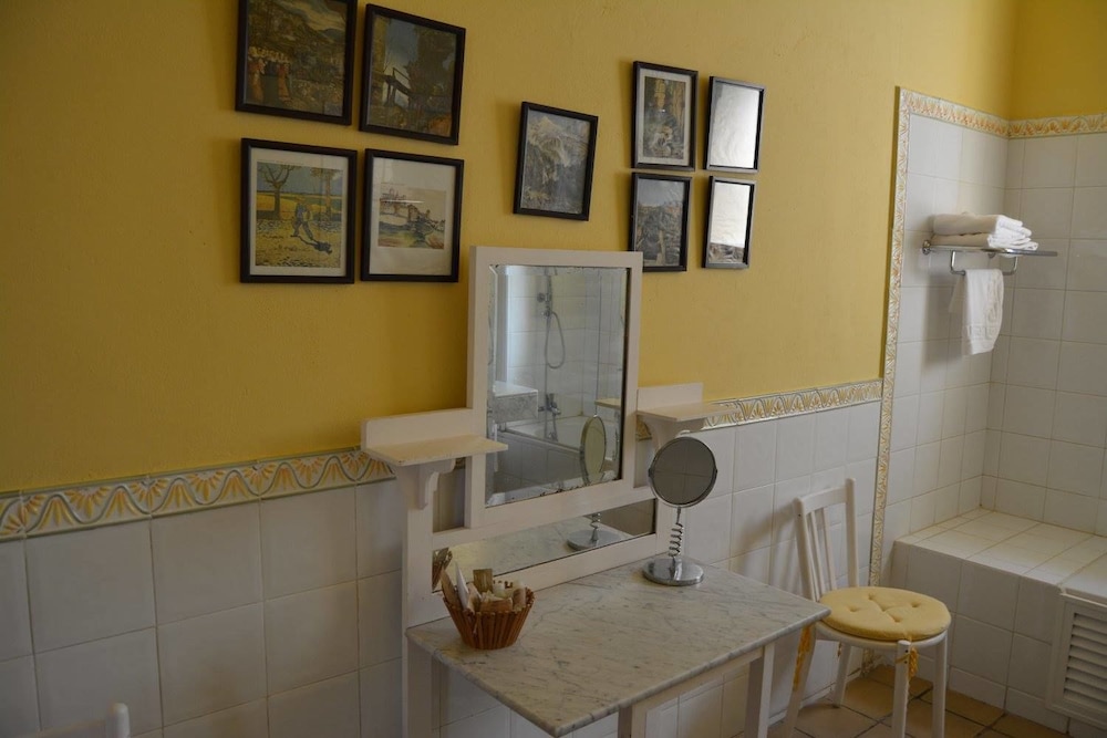 Hotel Rural Las Longueras 34/57