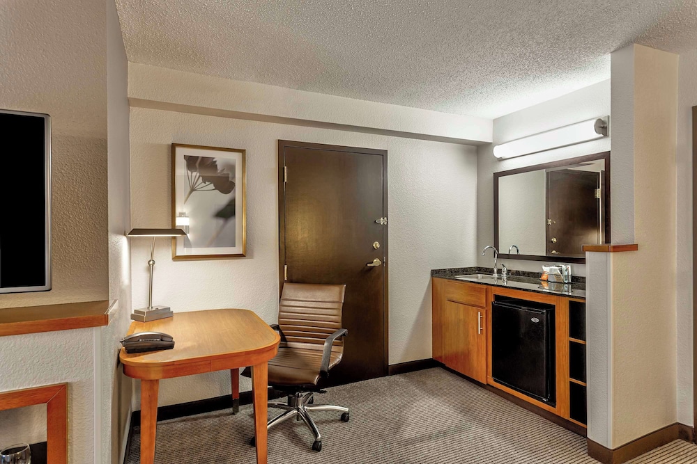 Hyatt Place Kansas City/Overland Park/Convention Center 41/50