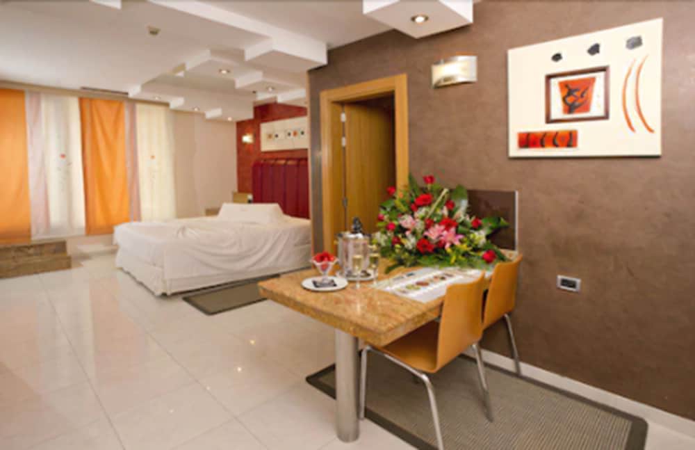 Zouk Hotel 21/50