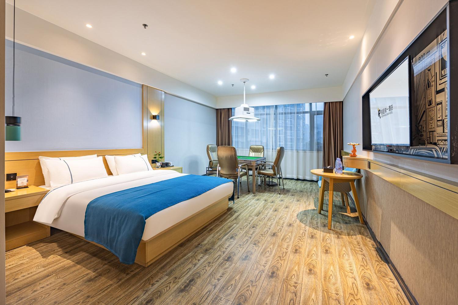 City convenient hotel (Hengyang railway station store) 10/29