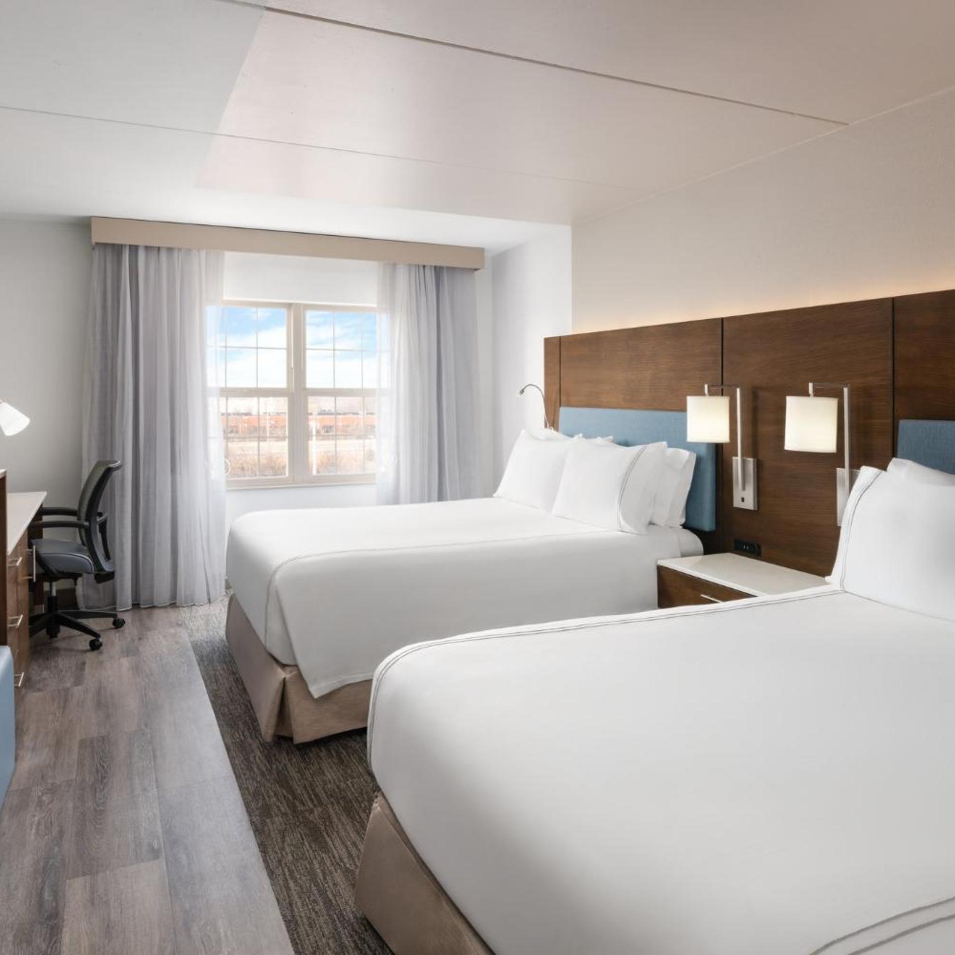 غرفة قياسية بسريرين كوين بحوض استحمام، EVEN Hotel Chicago Tinley Park-Conv Ctr, an IHG Hotel 3/9