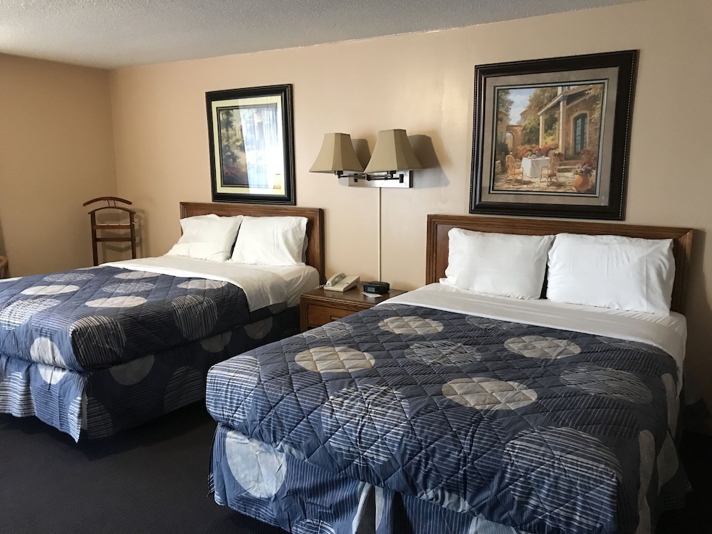 Moonlite Motel Niagara Falls 11/30