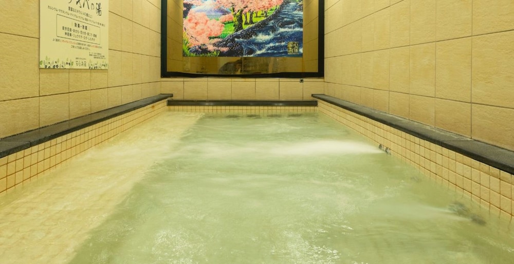 Capsule Hotel Anshin Oyado Akihabara - Men only 24/50