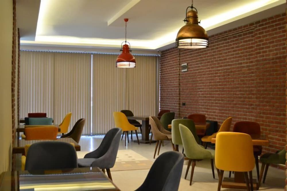 Samsun Kapris Hotel 68/74