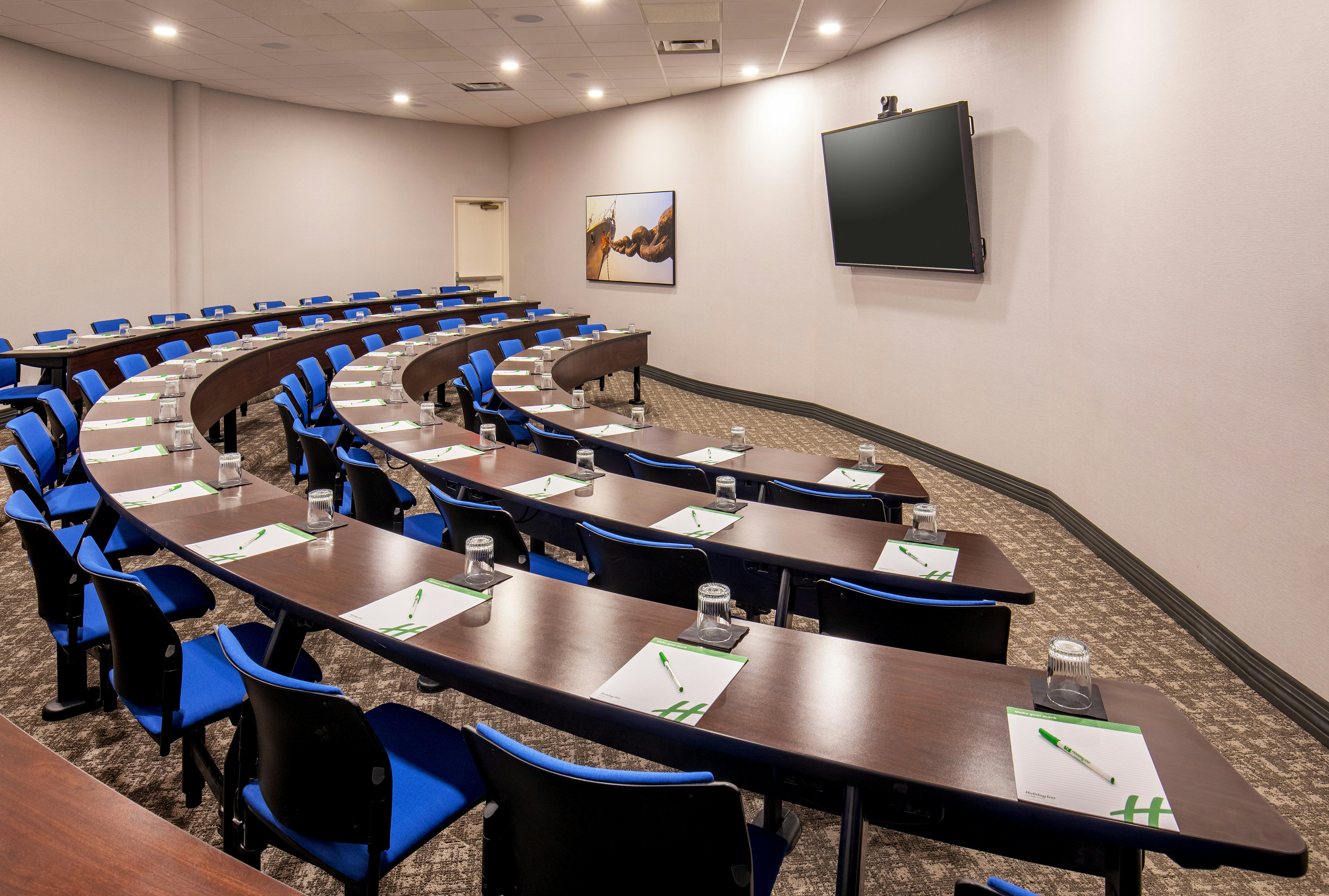 Holiday Inn Newport News - Hampton 18/24