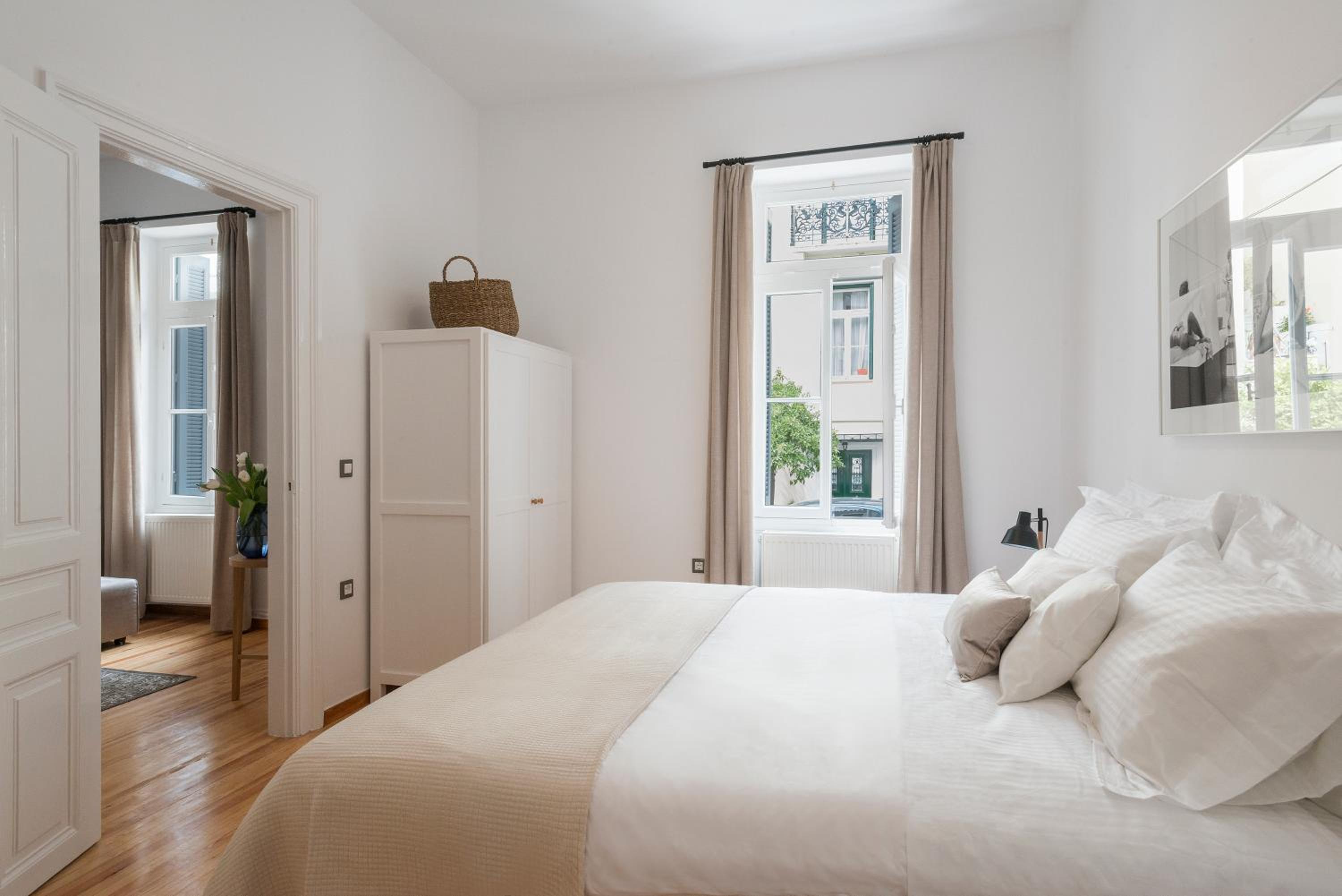 1 Bedroom, Apartment, Street View