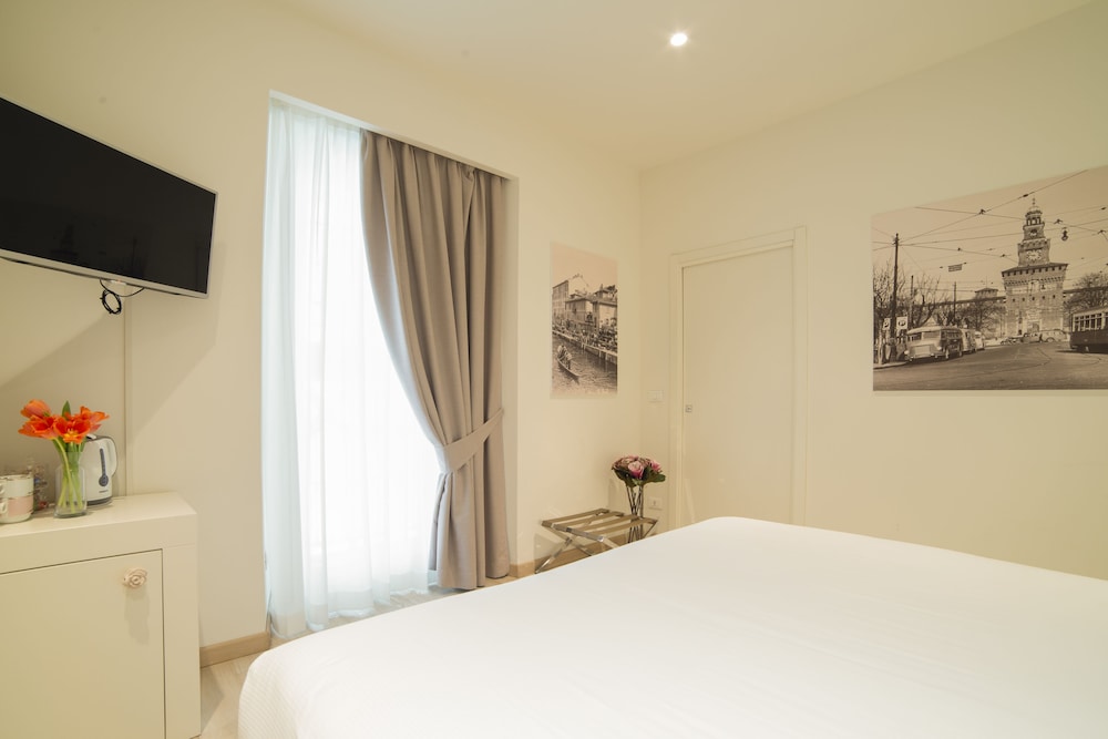 Rooms Milano Duomo 4/28