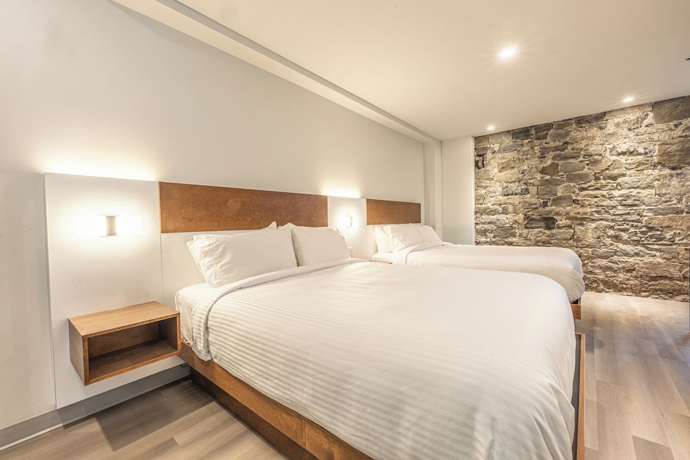 Hotel Manoir Vieux Quebec 12/50