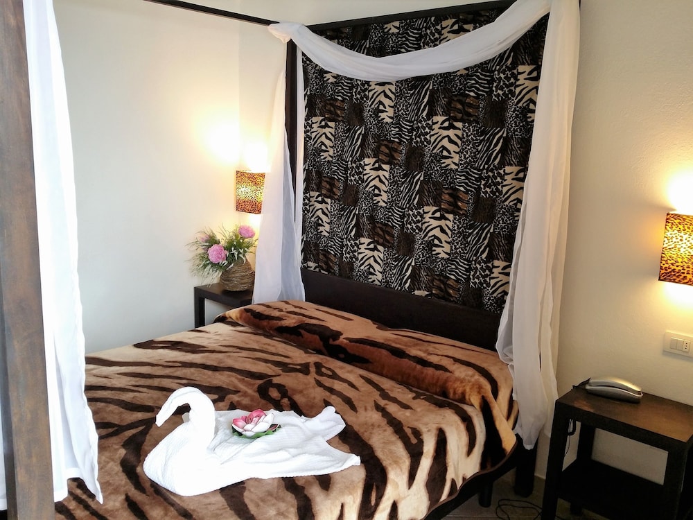 Hotel Tabby 17/31